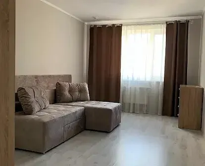 1-к. квартира, 37 м², 8/10 эт., Димитрова 67