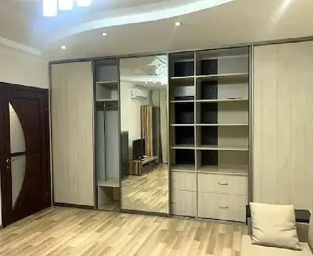 2-к. квартира, 54 м², 3/8 эт., Квартира на Малахова