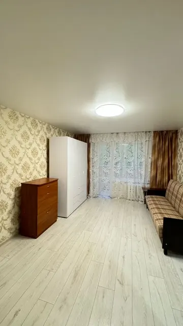 1-к. квартира, 32 м², 3/5 эт., Островского 31