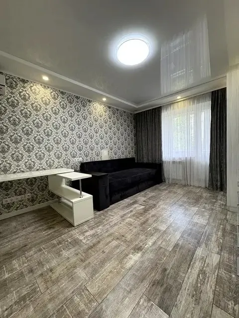 1-к. квартира, 30 м², 4/5 эт., Пионеров 7