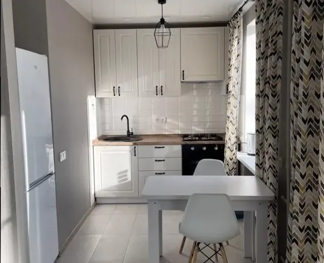 1-к. квартира, 30 м², 2/5 эт., 40 Лет Октября 21 Сдам