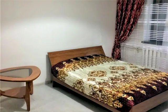 2-к. квартира, 42 м², 3/5 эт., Двухкомнатная квартира