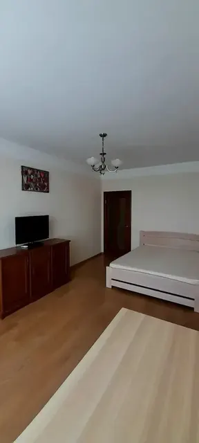 1-к. квартира, 36 м², 4/9 эт., Юрина 219 сдам квартиру