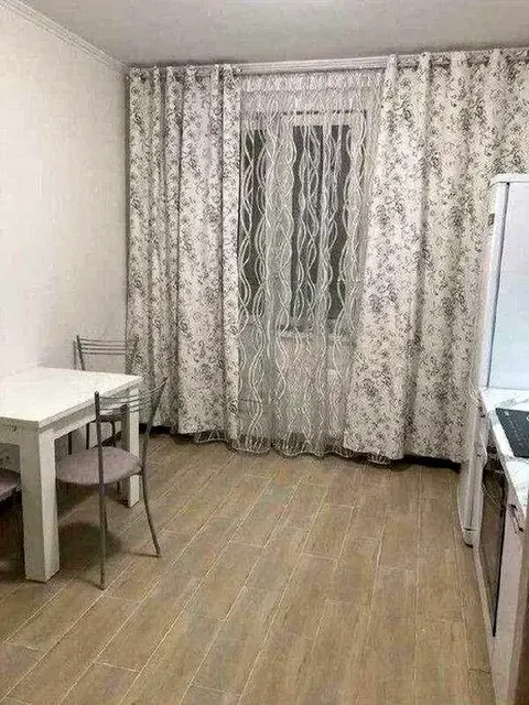 1-к. квартира, 33 м², 7/10 эт., юрина 182