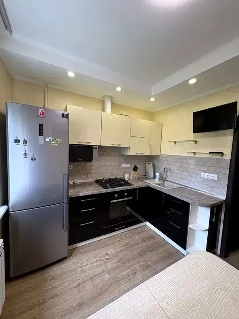 1-к. квартира, 30 м², 4/5 эт., Пионеров 7