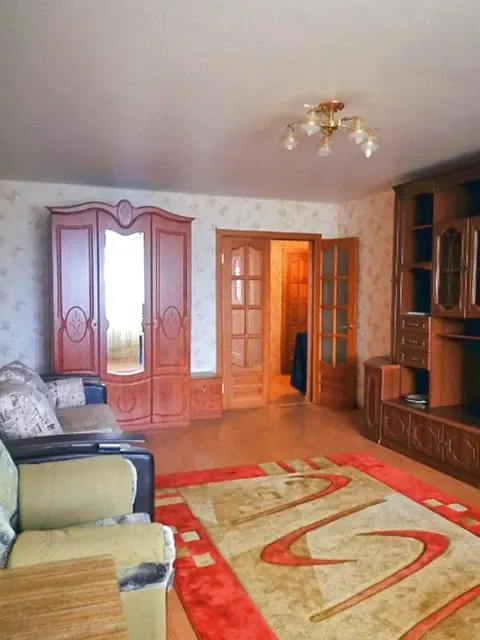 Комната, 15 м², 3/5 эт., Малахова 59