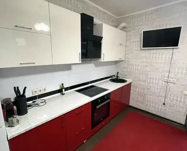 1-к. квартира, 34 м², 3/10 эт., Ускова 6 сдам в аренду
