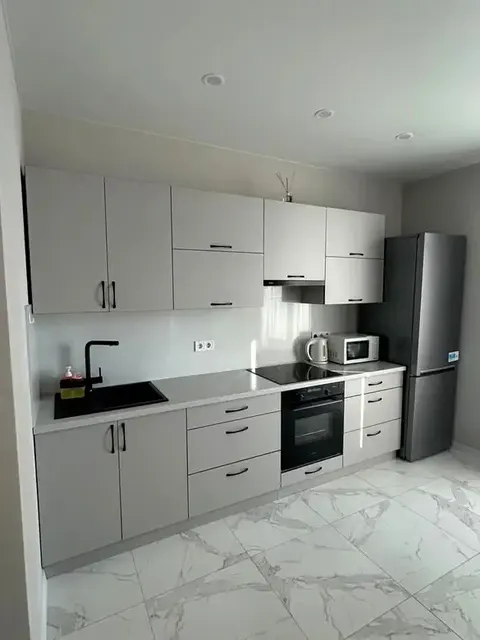 1-к. квартира, 33 м², 4/9 эт., Матросова 10