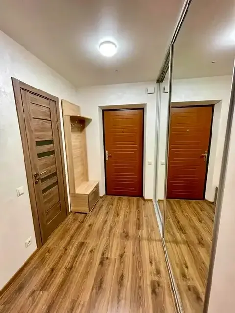 1-к. квартира, 31 м², 3/5 эт., Полярная 32 район Норд Веста и Пионер